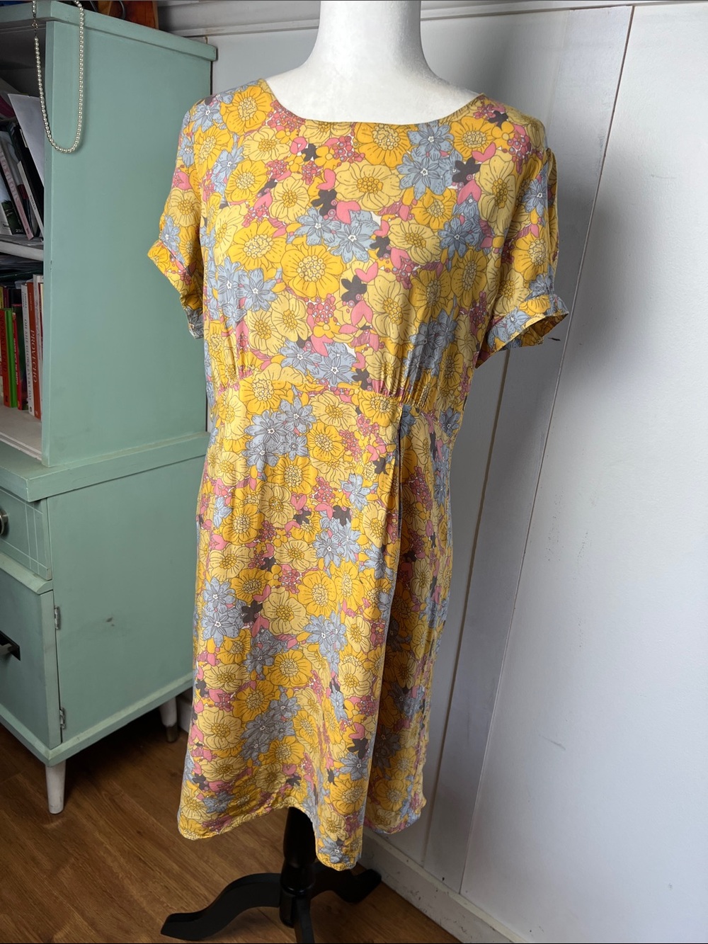 VTG Tulle Yellow Floral Short-Sleeve Retro Shift Dress